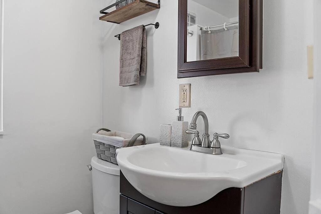 New!! Lovely Unit W/ Private Hot Tub And Patio! Лакония Экстерьер фото